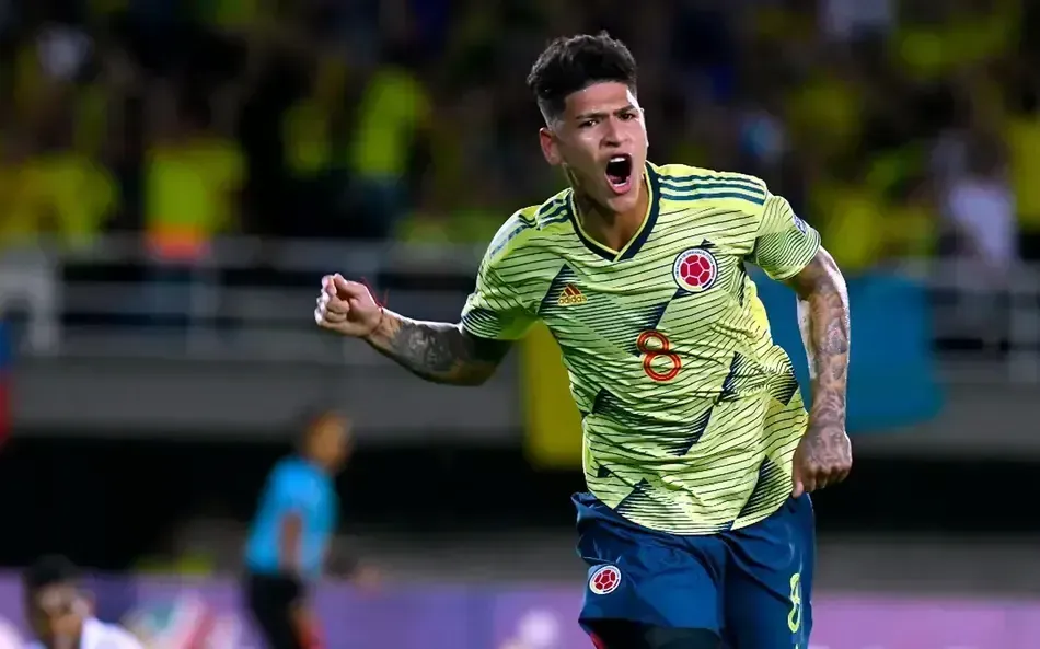 Flamengo acelera negociação por Carrascal e mira reforço versátil para o Mundial de Clubes